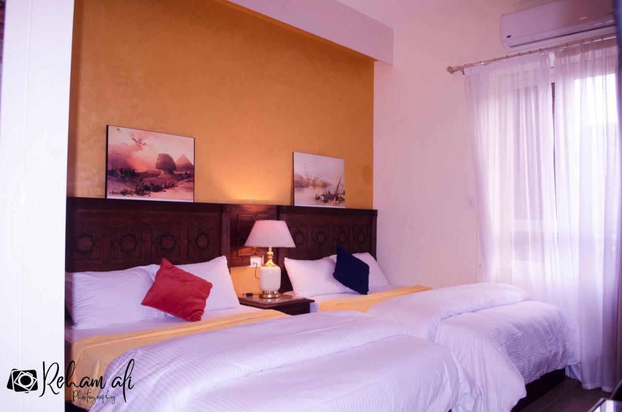 The Location Hotel 3*